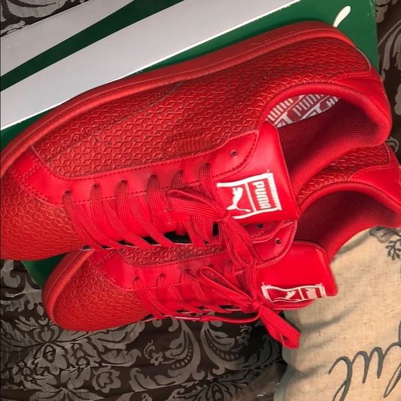 Red Match Emboss Puma - Picture 4 of 6